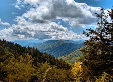 tennessee/appalachian-mountains/attraction/appalachian-trail-to-indian-gap