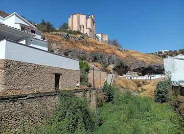 spain/andalusia/attraction/setenil-de-las-bodegas