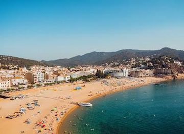 spain/girona/attraction/platja-gran