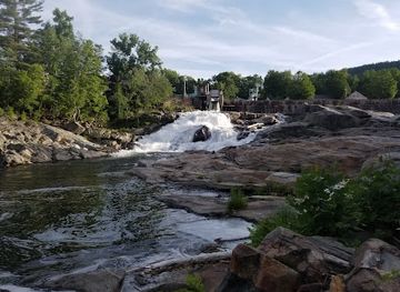 massachusetts/mohawk-trail/attraction/shelburne-falls