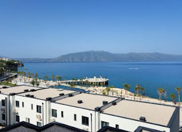 albania/vlora-region/attraction/azar-beach