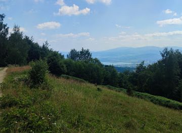 czechia/beskids/attraction/windy-cave-hole