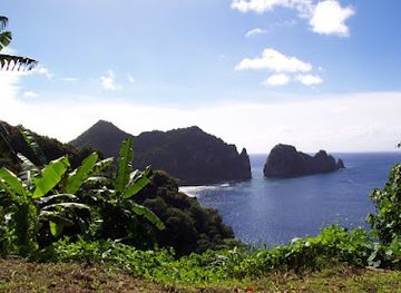 american-samoa/ofu-beach/attraction/vai-ava-strait-national-natural-landmark