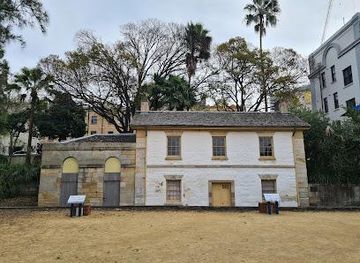 australia/sydney/attraction/cadmans-cottage
