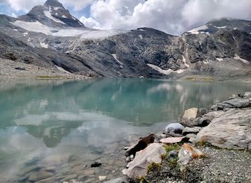 italy/aosta-valley/attraction/lago-goletta