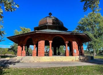 wisconsin/la-crosse/attraction/pettibone-park