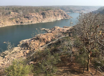 india/eastern-india/attraction/raneh-water-falls