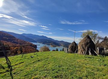 romania/neamt/attraction/golful-potoci