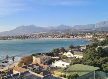 south-africa/cape-town/attraction/gordon-s-bay