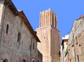 vatican-city/st-peter-s-square/attraction/tower-of-milizie