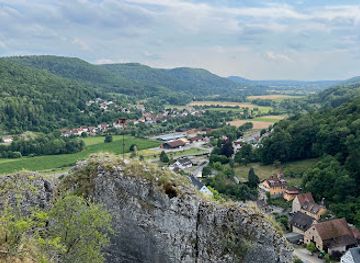 germany/franconian-switzerland/attraction/streitburg-castle
