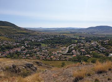 france/auvergne-volcanoes/attraction/reserve-naturelle-regionale-du-puy-de-marmant