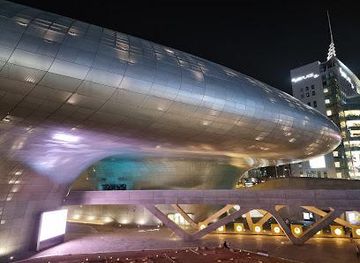 south-korea/seoul/attraction/dongdaemun-design-plaza-ddp