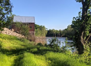 kansas/flint-hills/attraction/old-mill-dam
