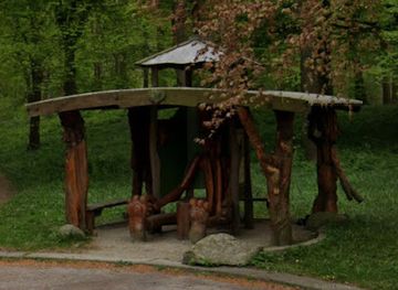 netherlands/groningen/attraction/houten-kunstwerk