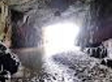 australia/tasman-peninsula/attraction/remarkable-cave
