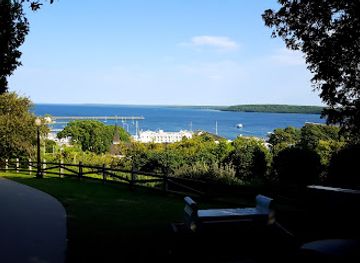 michigan/mackinac-island/attraction/michigan-governor-s-summer-residence