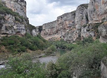 spain/navarre/attraction/centro-de-interpretacion-de-las-foces