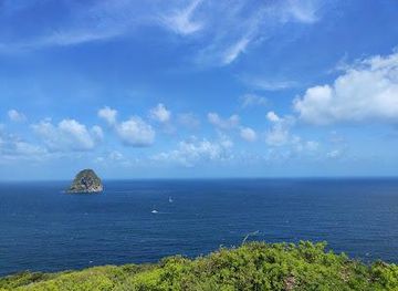 saint-lucia/castries/attraction/point-de-vue-rocher-du-diamant