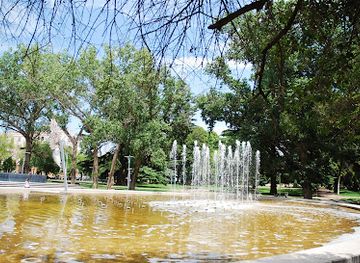argentina/mendoza/godoy-cruz/attraction/monumento-a-la-bandera