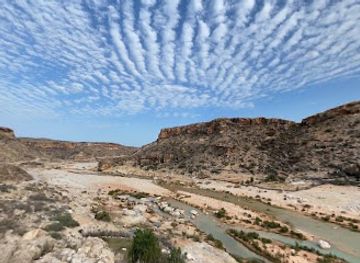 somalia/shimbiris-mountain/attraction/lamadaya-waterfall