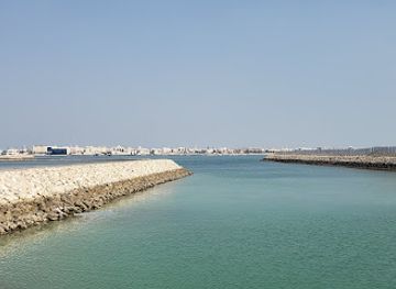 bahrain/northern-region/attraction/souq-bab-al-bahrain