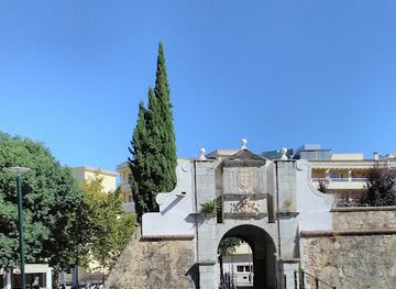 spain/badajoz/attraction/los-canones-antiguo-salto-del-caballo-park