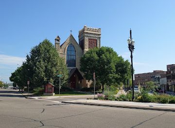 wisconsin/kenosha/attraction/library-park