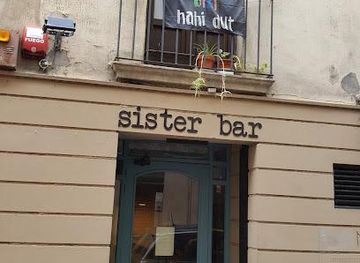 spain/pamplona/attraction/sister-bar