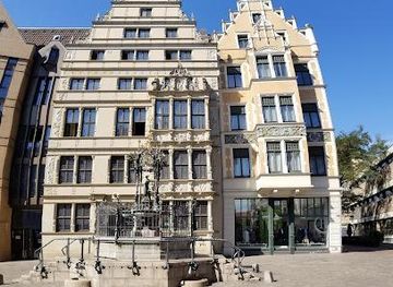 germany/hannover/attraction/leibniz-house