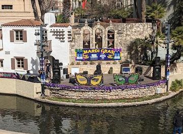 texas/new-braunfels/attraction/arneson-river-theatre
