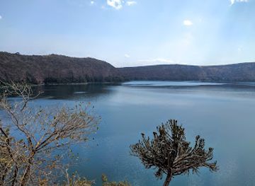 tanzania/kilimanjaro-region/attraction/ndiva-ya-urunguni-crator-source-of-lake-chala