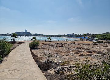 cyprus/nissi-beach/attraction/nissi-landa-beach-promenade