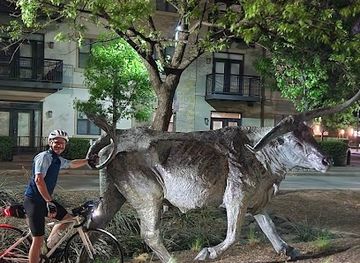 texas/plano/attraction/bronze-long-horn