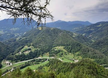 slovenia/gorizia/attraction/divje-babe