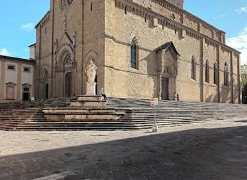 italy/siena/attraction/arezzo-cathedral