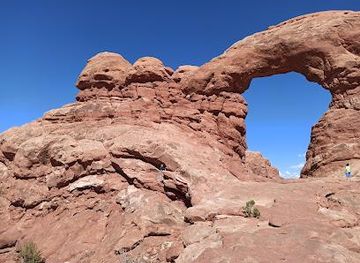 utah/arches-national-park/attraction/turret-arch