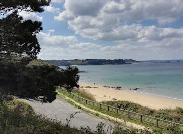 france/côte-de-granit-rose/attraction/beach-goas-lagorn