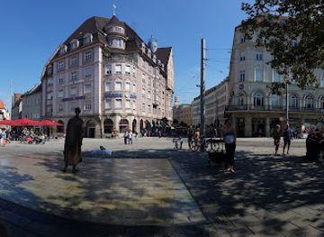 germany/swabia/attraction/manzu-brunnen