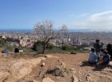 spain/barcelona/attraction/parc-del-carmel