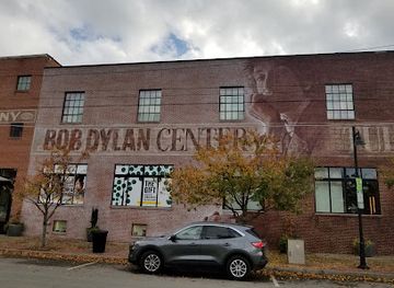 oklahoma/tulsa/attraction/bob-dylan-center
