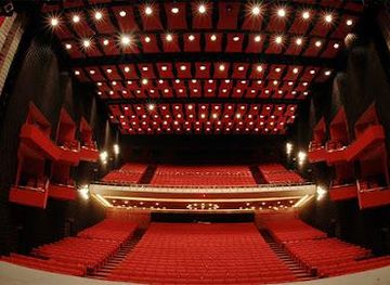 dominican-republic/santo-domingo/attraction/teatro-nacional-eduardo-brito