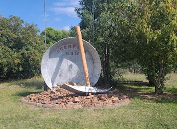 australia/western-new-south-wales/attraction/the-big-pick-and-pan