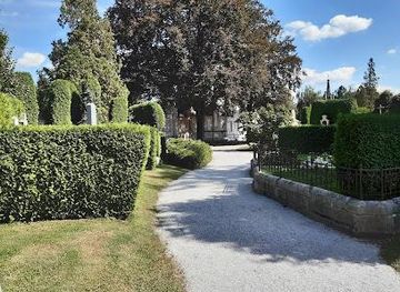 slovenia/ptuj/attraction/varazdin-cemetery