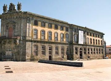 portugal/guimaraes/attraction/portuguese-centre-of-photography