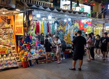 vietnam/ha-long/attraction/halong-night-market