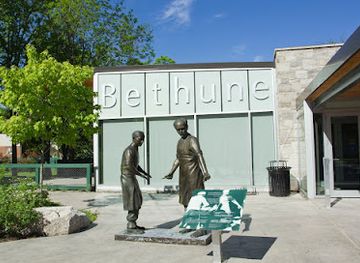 canada/northern-canada/attraction/bethune-memorial-house-national-historic-site