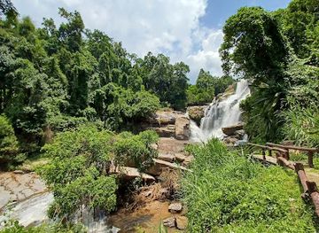 thailand/doi-inthanon/attraction/wang-khwai-waterfall