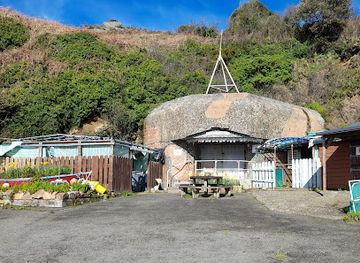 jersey/st-lawrence/attraction/st-catherines-bay