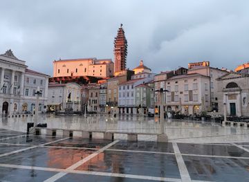 slovenia/coastal-karst/attraction/live-webcam-piran-tartini-square-slovenia
